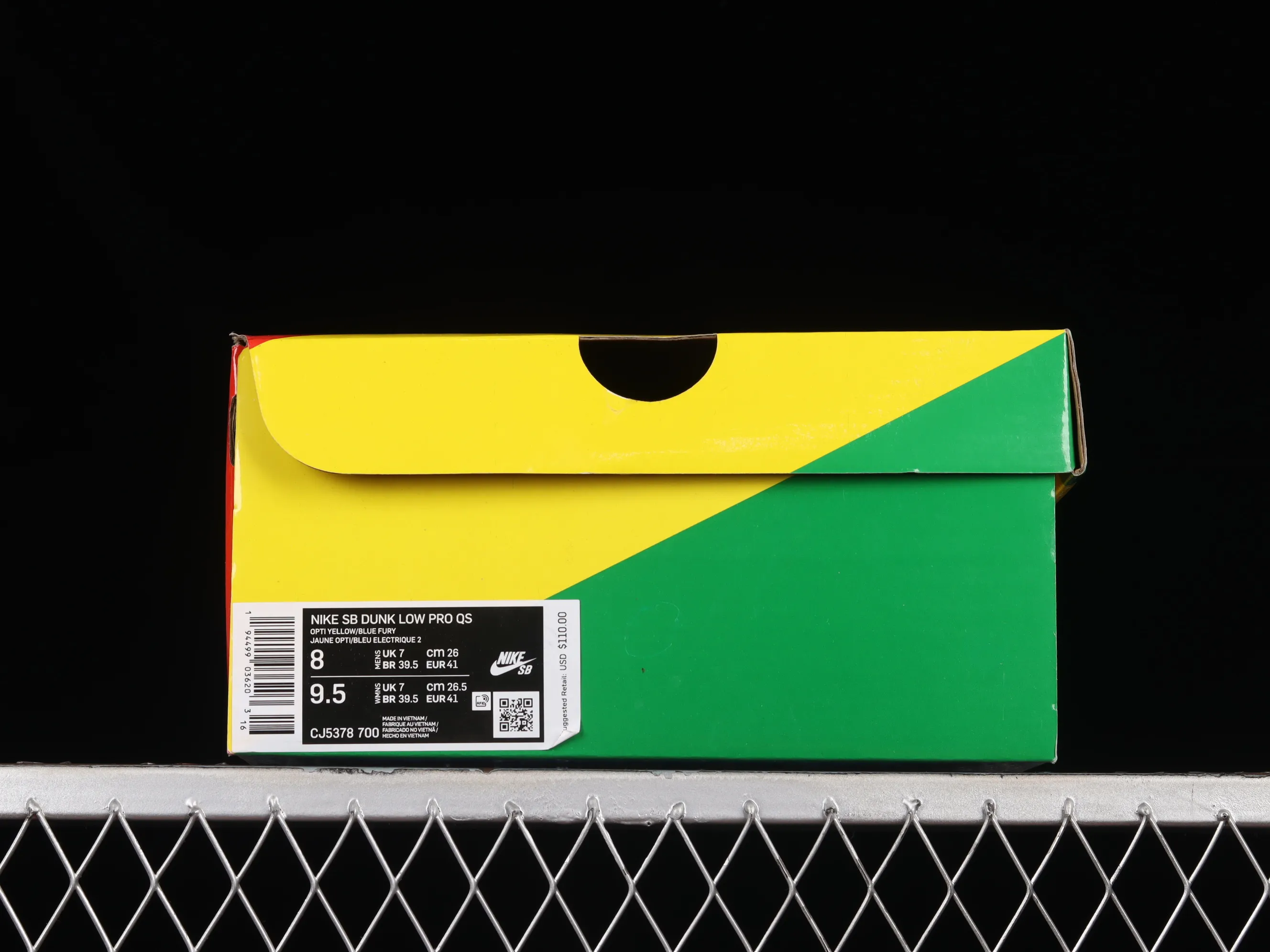 All categories Nk SB Dunk Series Nk SB Dunk Low low-top sneakers OG version Grateful Dead x Nk SB Dunk Low "Yellow Bear" joint model yellow and blue bear sports skateboard shoes CJ5378-700